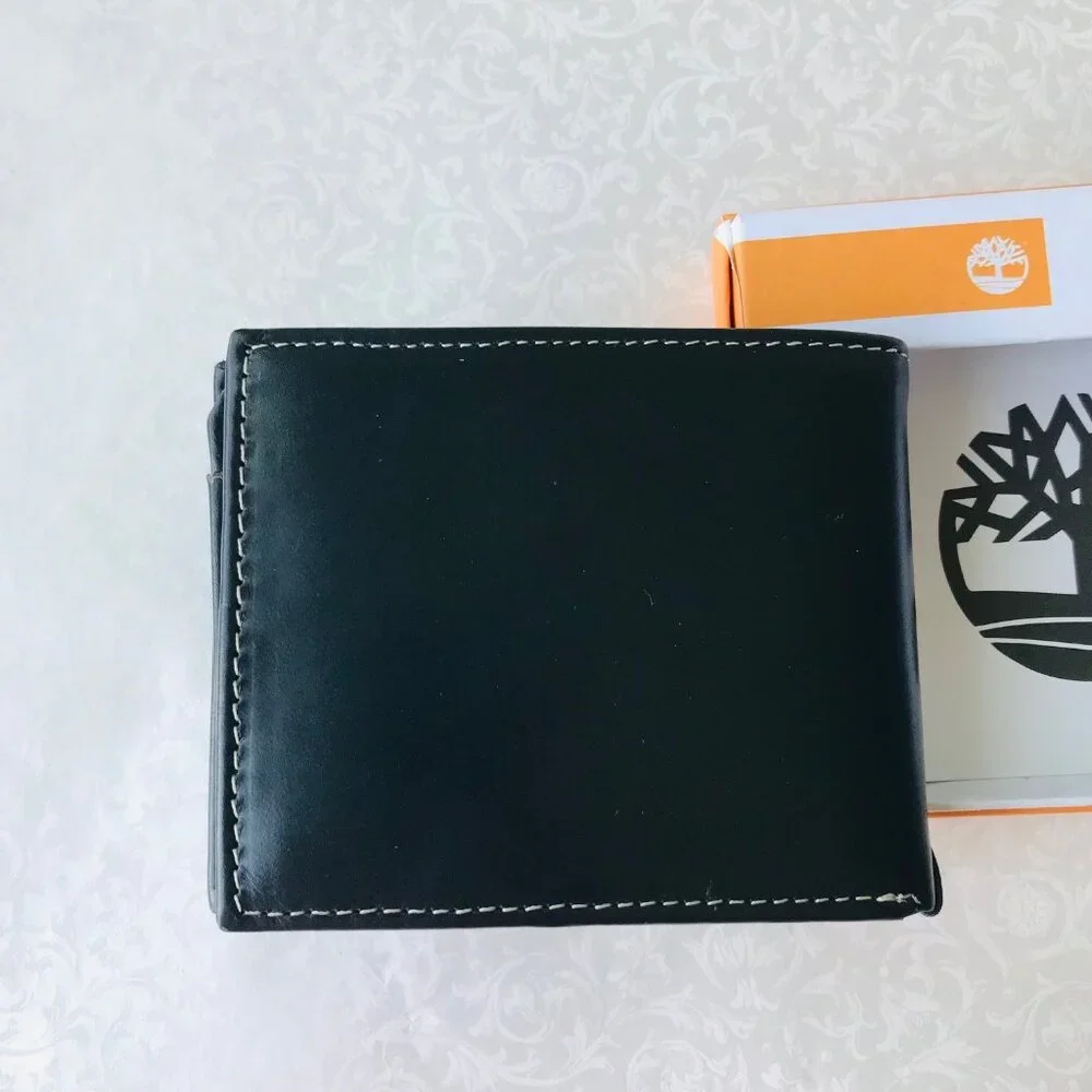 Timberland Men's Pass Case Wallet Genuine Leather Black color NWT